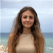 Estudiante de Economía y Relaciones Internacionales que controla las matemáticas tanto de ciencias como de sociales